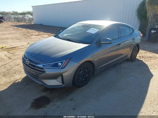 KMHD74LF4KU810842 2019 HYUNDAI ELANTRA - Image 2