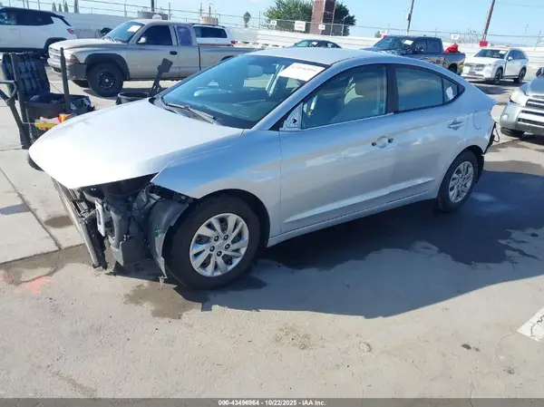 KMHD74LF4KU832162 2019 HYUNDAI ELANTRA - Image 2
