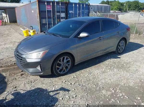 KMHD74LF4KU844764 2019 HYUNDAI ELANTRA - Image 2