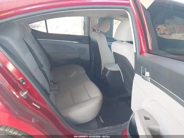 KMHD74LF4KU862956 2019 HYUNDAI ELANTRA - Image 8