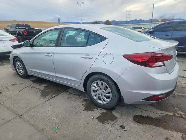 KMHD74LF4KU887534 2019 HYUNDAI ELANTRA - Image 2
