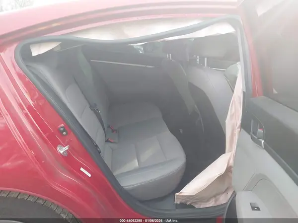 KMHD74LF4LU951041 2020 HYUNDAI ELANTRA - Image 8