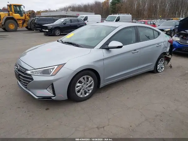 KMHD74LF4LU952061 2020 HYUNDAI ELANTRA - Image 2