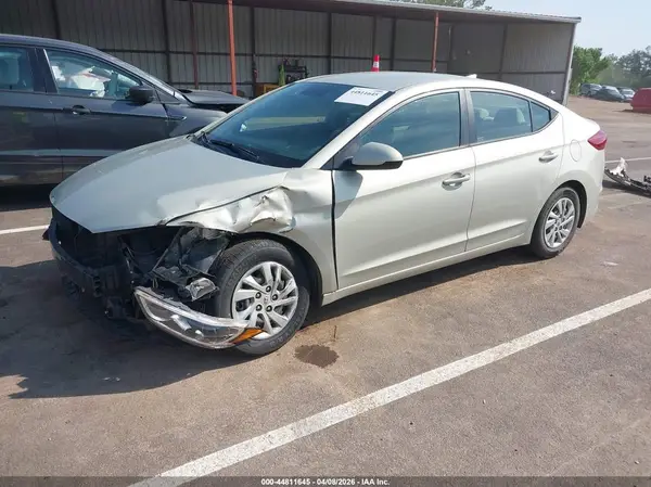 KMHD74LF5HU071408 2017 HYUNDAI ELANTRA - Image 2