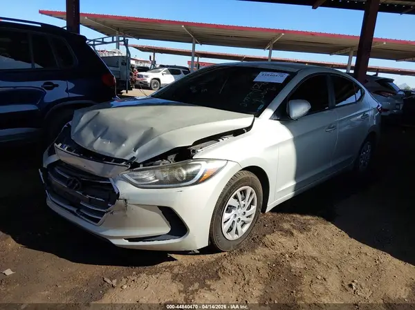 KMHD74LF5HU077760 2017 HYUNDAI ELANTRA - Image 2