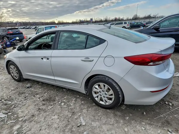 KMHD74LF5HU080027 2017 HYUNDAI ELANTRA - Image 2