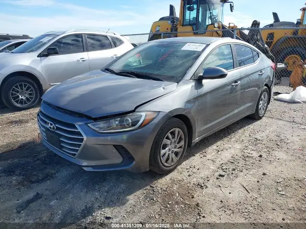 KMHD74LF5HU081193 2017 HYUNDAI ELANTRA - Image 2
