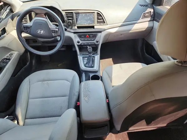 KMHD74LF5HU081405 2017 HYUNDAI ELANTRA - Image 8