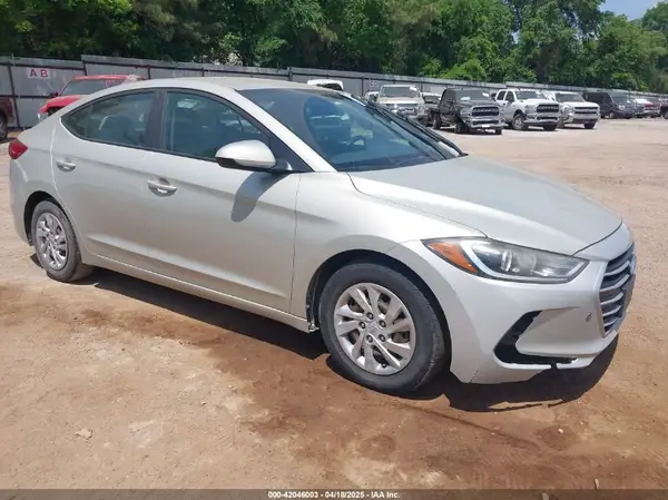 KMHD74LF5HU086894 2017 HYUNDAI ELANTRA - Image 1