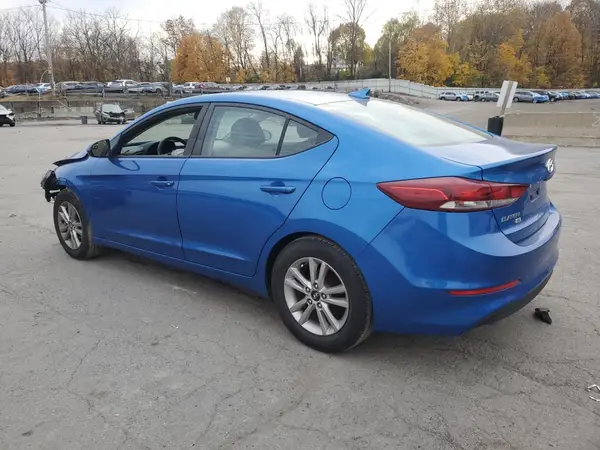 KMHD74LF5HU094817 2017 HYUNDAI ELANTRA - Image 2