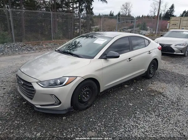 KMHD74LF5HU111633 2017 HYUNDAI ELANTRA - Image 2