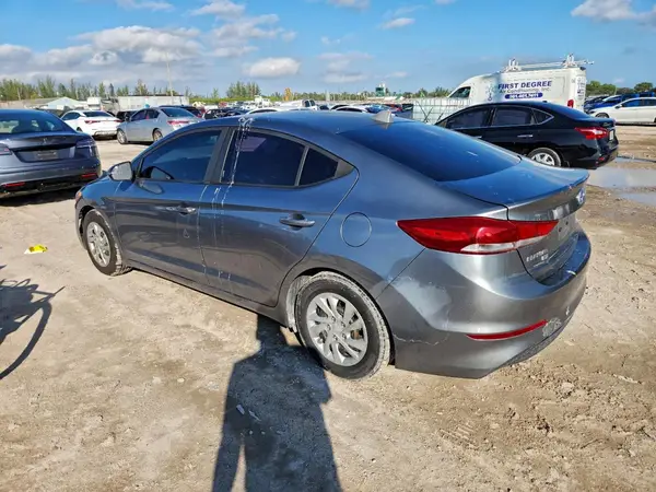 KMHD74LF5HU11388 2017 HYUNDAI ELANTRA - Image 2