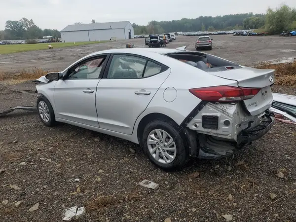 KMHD74LF5HU114676 2017 HYUNDAI ELANTRA - Image 2