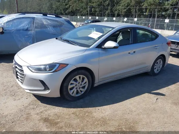 KMHD74LF5HU127363 2017 HYUNDAI ELANTRA - Image 2