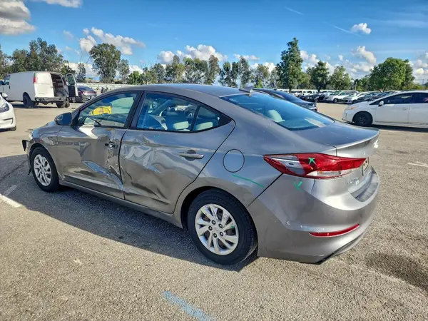 KMHD74LF5HU173081 2017 HYUNDAI ELANTRA - Image 2