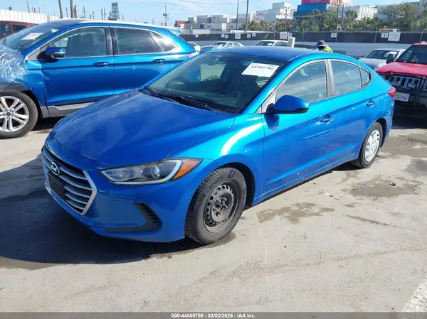 KMHD74LF5HU353662 2017 HYUNDAI ELANTRA - Image 2