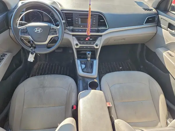 KMHD74LF5HU371806 2017 HYUNDAI ELANTRA - Image 8