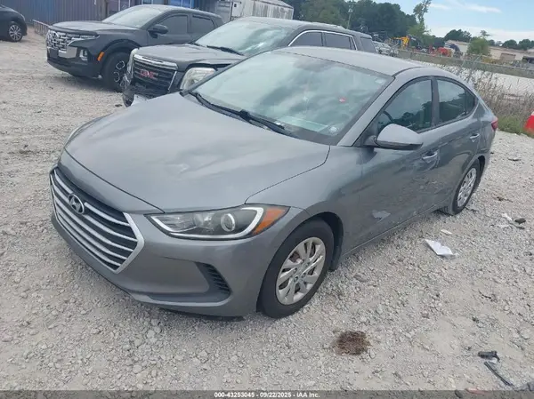 KMHD74LF5HU397502 2017 HYUNDAI ELANTRA - Image 2