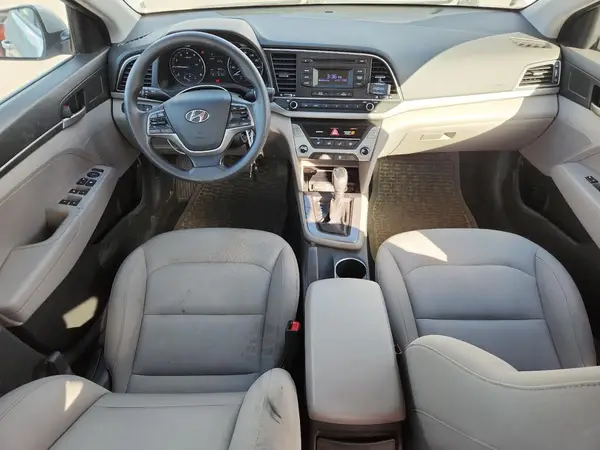 KMHD74LF5HU406117 2017 HYUNDAI ELANTRA - Image 8