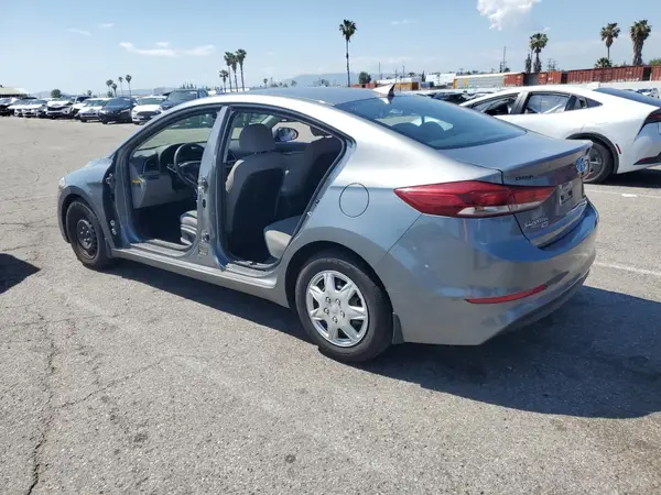 KMHD74LF5HU407560 2017 HYUNDAI ELANTRA - Image 2