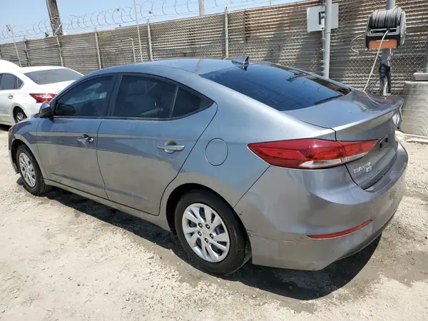 KMHD74LF5HU428618 2017 HYUNDAI ELANTRA - Image 2