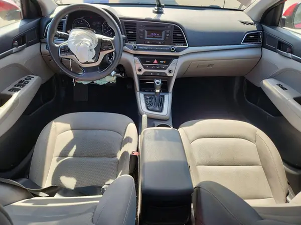 KMHD74LF5HU431325 2017 HYUNDAI ELANTRA - Image 8