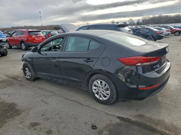 KMHD74LF5JU449538 2018 HYUNDAI ELANTRA - Image 2