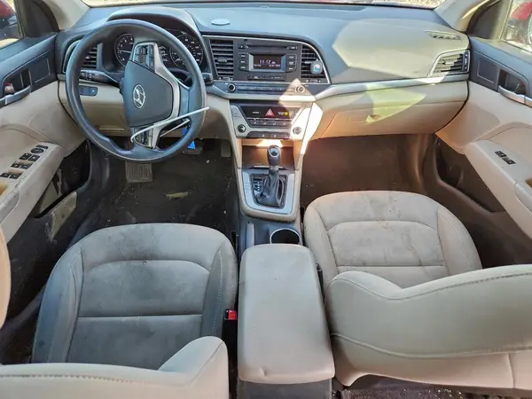 KMHD74LF5JU450088 2018 HYUNDAI ELANTRA - Image 8