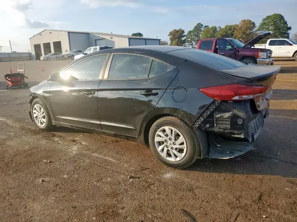 KMHD74LF5JU489327 2018 HYUNDAI ELANTRA - Image 2