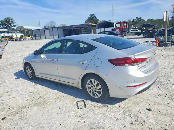 KMHD74LF5JU589007 2018 HYUNDAI ELANTRA - Image 2