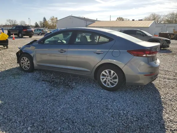 KMHD74LF5JU593929 2018 HYUNDAI ELANTRA - Image 2