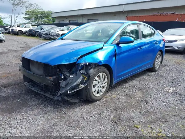 KMHD74LF5JU607571 2018 HYUNDAI ELANTRA - Image 2