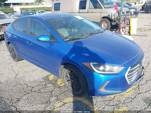 KMHD74LF5JU613449 2018 HYUNDAI ELANTRA - Image 1