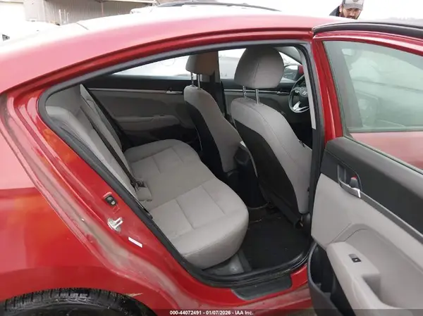 KMHD74LF5KU788625 2019 HYUNDAI ELANTRA - Image 8