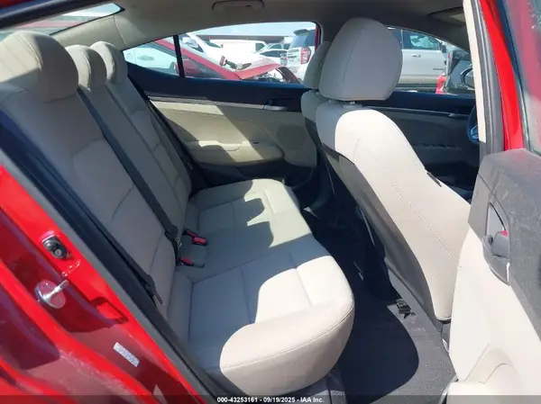 KMHD74LF5KU816357 2019 HYUNDAI ELANTRA - Image 8