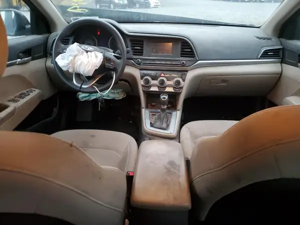 KMHD74LF5KU851402 2019 HYUNDAI ELANTRA - Image 8