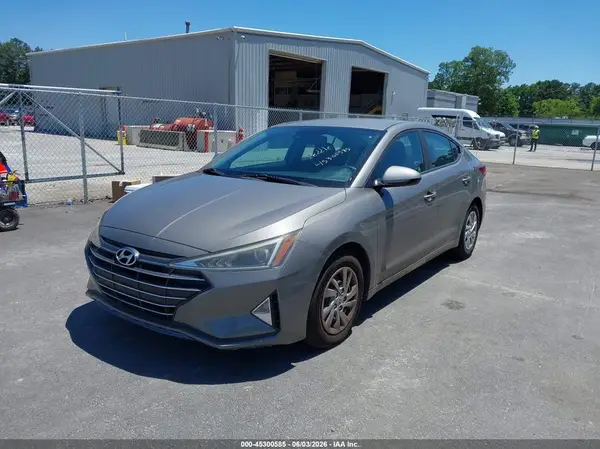 KMHD74LF5LU905783 2020 HYUNDAI ELANTRA - Image 2