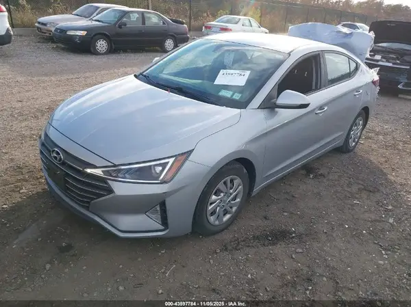 KMHD74LF5LU950805 2020 HYUNDAI ELANTRA - Image 2