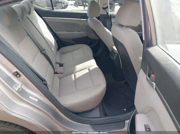 KMHD74LF5LU955860 2020 HYUNDAI ELANTRA - Image 8