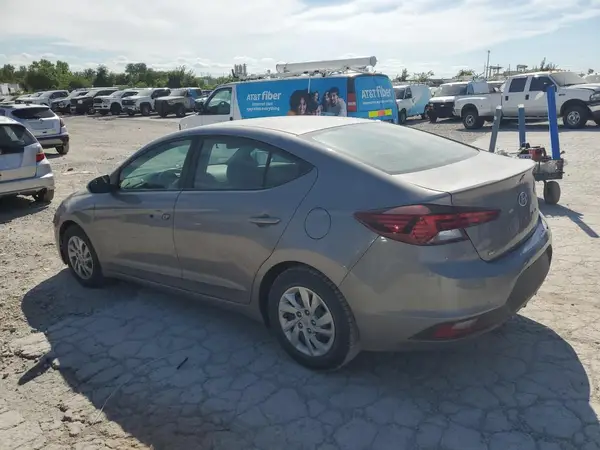 KMHD74LF5LU967653 2020 HYUNDAI ELANTRA - Image 2