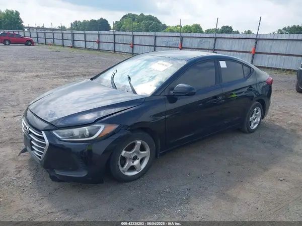 KMHD74LF6HU067321 2017 HYUNDAI ELANTRA - Image 2