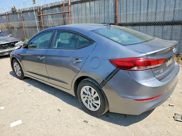 KMHD74LF6HU070980 2017 HYUNDAI ELANTRA - Image 2