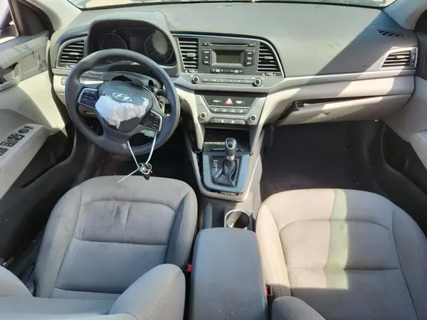 KMHD74LF6HU071160 2017 HYUNDAI ELANTRA - Image 8