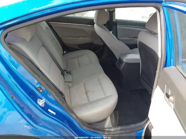 KMHD74LF6HU078447 2017 HYUNDAI ELANTRA - Image 8