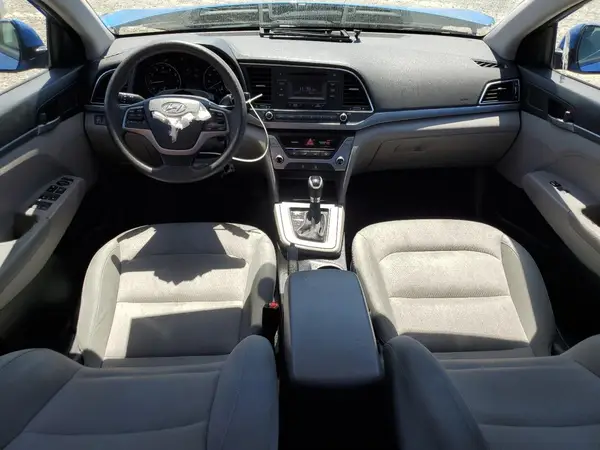 KMHD74LF6HU084880 2017 HYUNDAI ELANTRA - Image 8