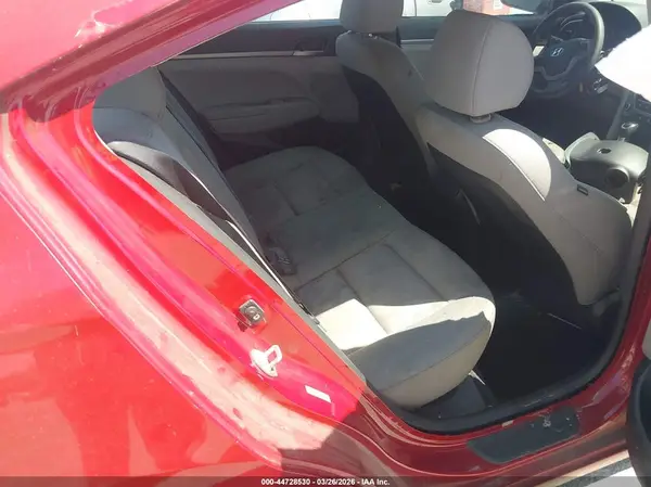 KMHD74LF6HU085561 2017 HYUNDAI ELANTRA - Image 8
