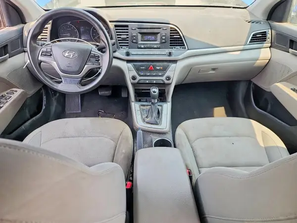 KMHD74LF6HU085835 2017 HYUNDAI ELANTRA - Image 8