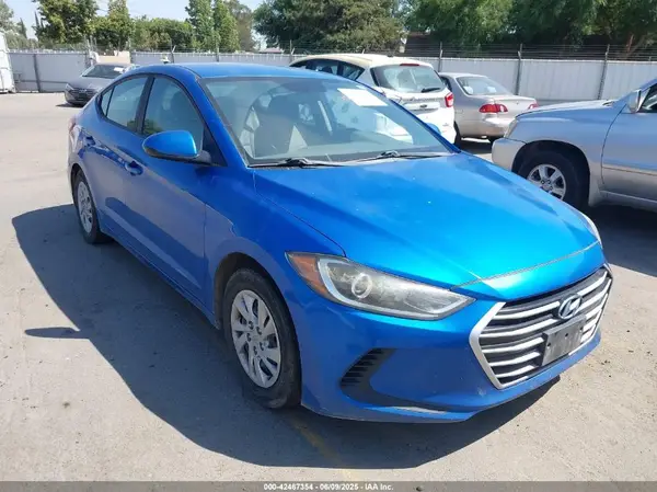 KMHD74LF6HU085902 2017 HYUNDAI ELANTRA - Image 1