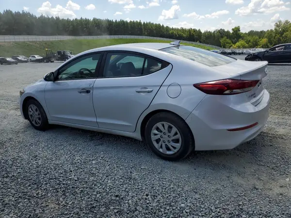 KMHD74LF6HU095281 2017 HYUNDAI ELANTRA - Image 2