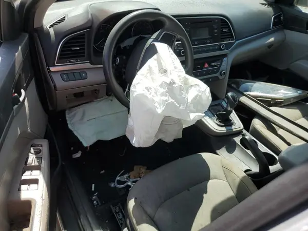 KMHD74LF6HU117151 2017 HYUNDAI ELANTRA - Image 8